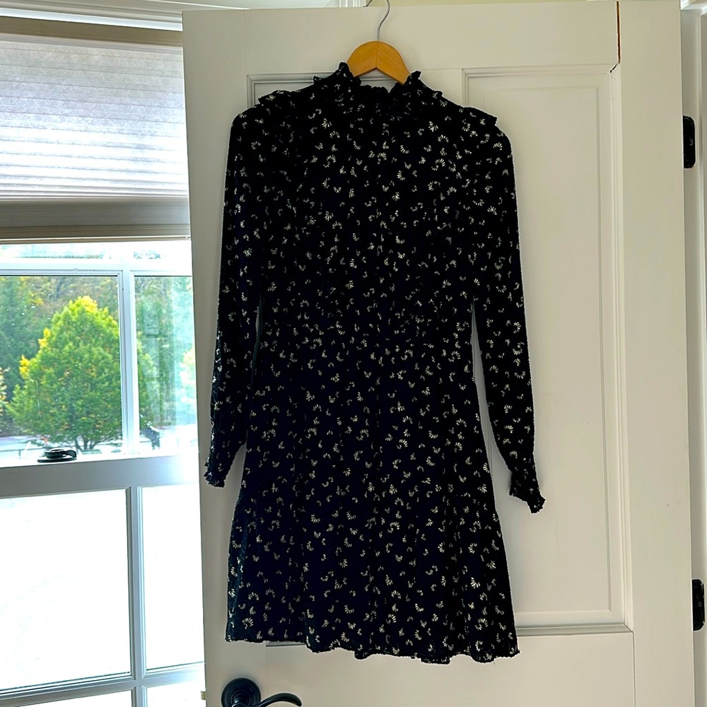 Winter / fall dress whistles size 4